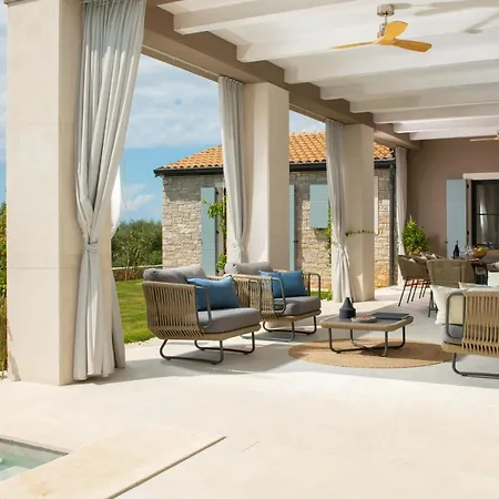 Casa Cupra * Murine