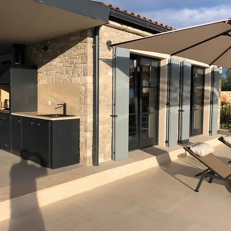 Casa Cupra ヴィラ *