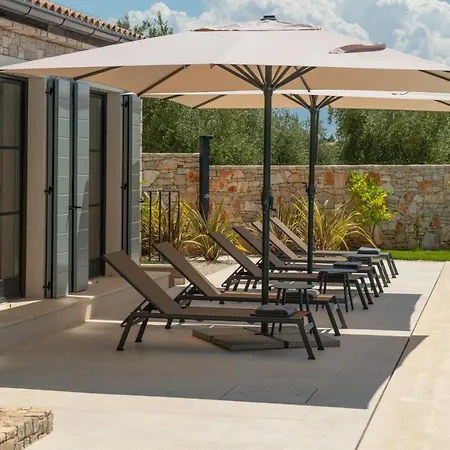 Casa Cupra Βίλα